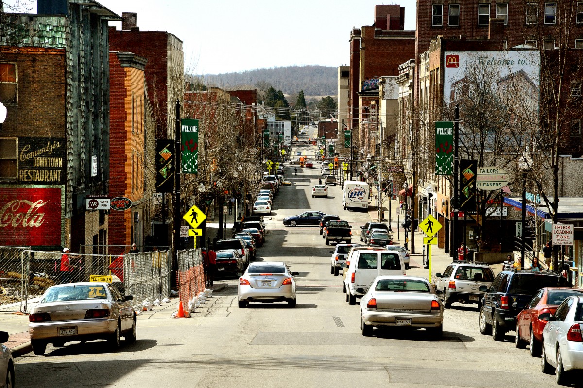 Main Street Morgantown recognizes volunteers, elects new board members